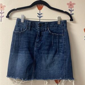 Buckle Frayed Hem Blue Mini Skirt sz 24